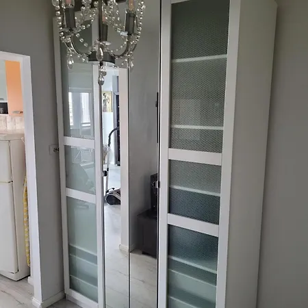 Superb 1br With Air Conditioner בוקרשט