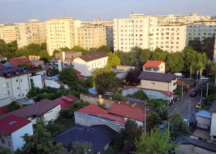 Superb 1br With Air Conditioner *