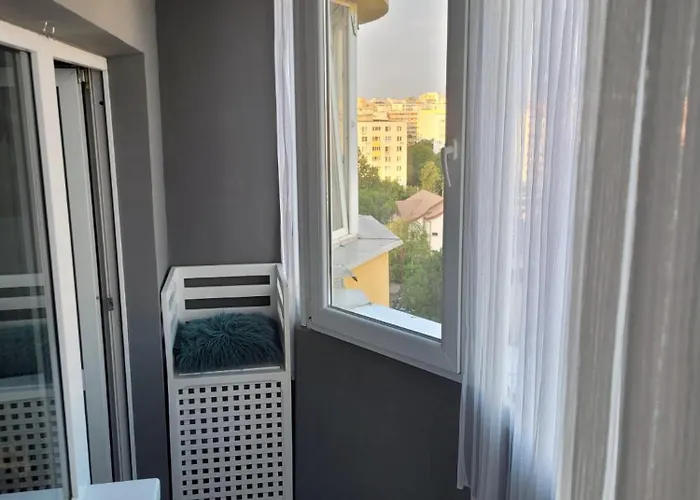 Superb 1br With Air Conditioner *