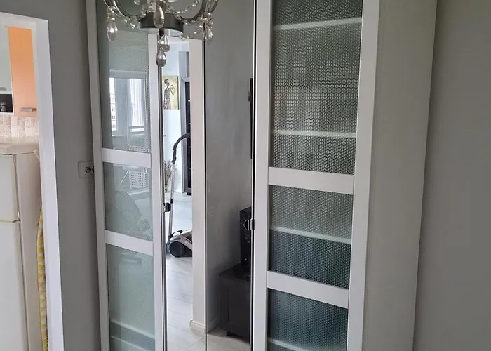 Superb 1br With Air Conditioner Boekarest